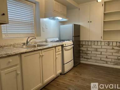 Main picture of 2726 View Dr