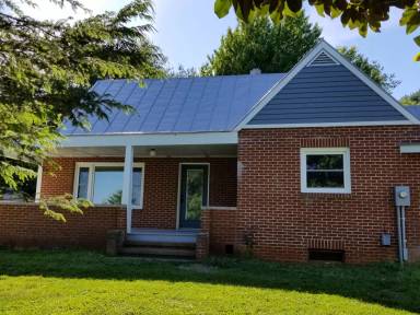 Main picture of 71 Sunrise Dr