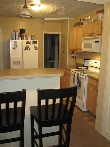 Main picture of 825 Oakland Dr