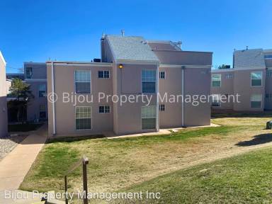 Main picture of 3530 Parkmoor Village Dr