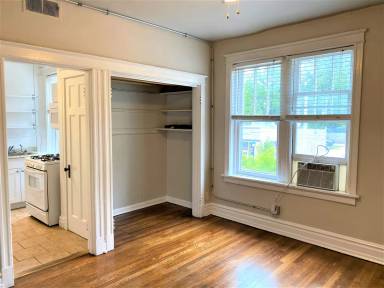 Main picture of 6301 Delmar Blvd