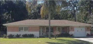 Main picture of 927 Lake Dr