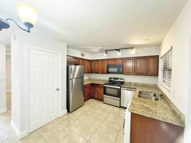 Main picture of 4511 Treehouse Ln