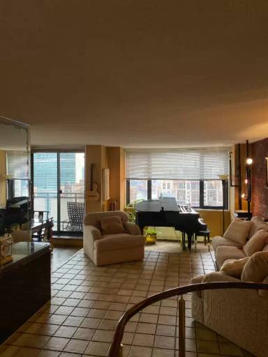 Main picture of Murray Hill Tower