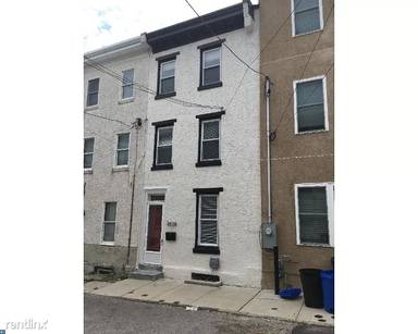 Main picture of 4528 Ritchie St