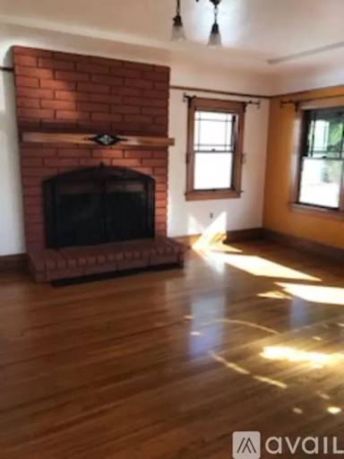 Main picture of 453 D St