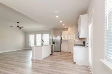 Main picture of 832 Jackel Dr