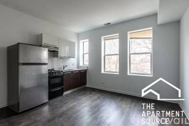 Main picture of 5054 N Winthrop Ave