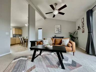 Main picture of 17274 Ruggles St