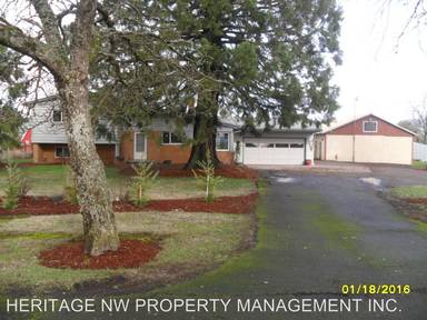 Main picture of 36073 Highway 20 SE