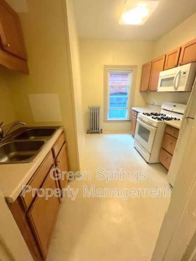 Main picture of 107 Caroline St