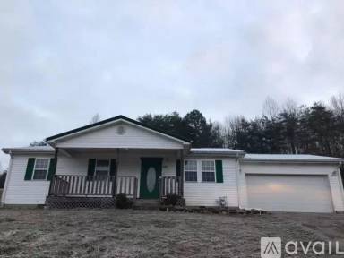 Main picture of 175 Les Campbell Ln