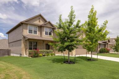 Main picture of 5489 Cypress Pt