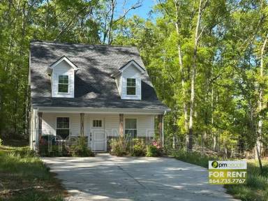 Main picture of 105 Gate Ct