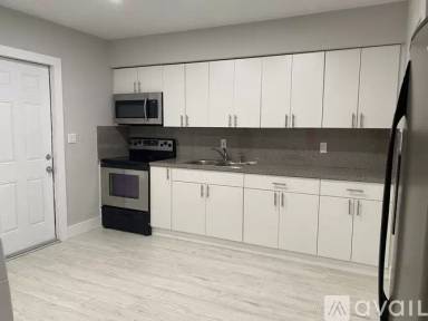 Main picture of 18940 SW 113th Pl