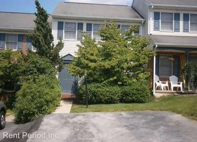 Main picture of 455 Robin Hill Cir