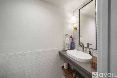 Main picture of 612 Welch St