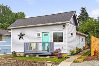 Main picture of 1014 S Director St