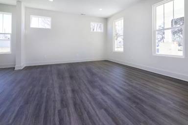 Main picture of 25 Grimes Cir