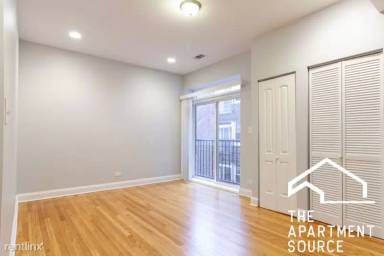 Main picture of 2013-15 W Jarvis Ave