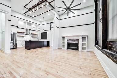 Main picture of 739 N Ada St