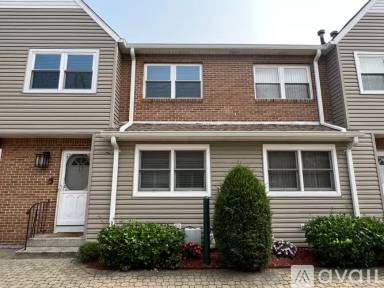 Main picture of 280 Franklin Ave