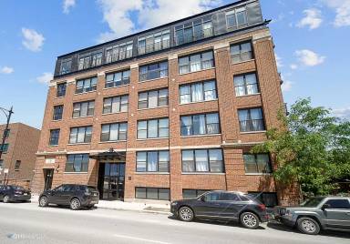 Main picture of 2911 N Western Ave