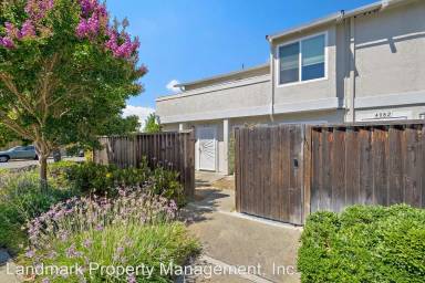 Main picture of 4090 Lorenzo Ter