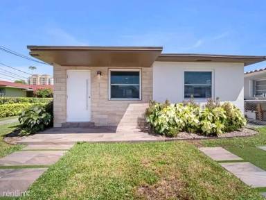 Main picture of 3147 SW 24th St