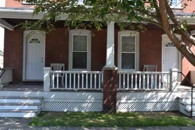 Main picture of 928-950 2nd St