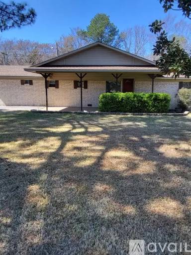 Main picture of 672 S Texoma Rd