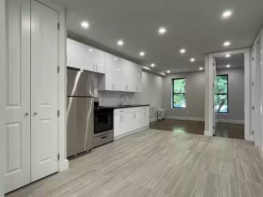 Main picture of 13 Marconi Pl