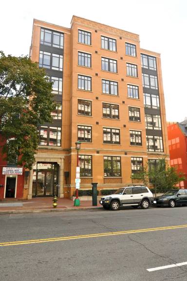 Main picture of 809 6th St NW