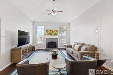 Main picture of 425 Kelley Ct