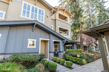 Main picture of 11304 124th Ave NE