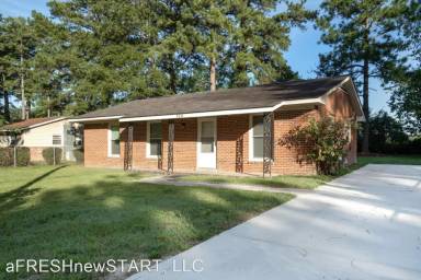 Main picture of 520 Canary Dr