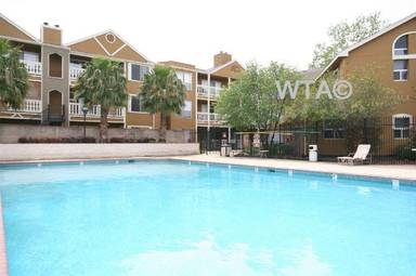 Main picture of Copperline at Village Oaks