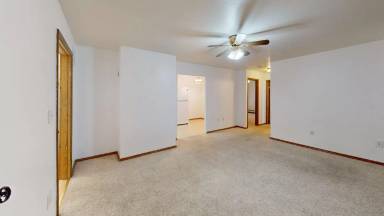 Main picture of 3779 Mitchell Ave