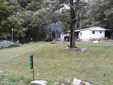 Main picture of 293 Summit Dr