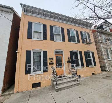 Main picture of 304 Baltimore St