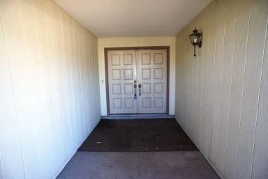 Main picture of 2920 N La Chiquita Ave