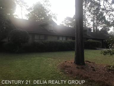 Main picture of 1204 Mohawk St