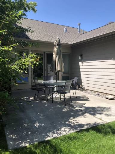 Main picture of 2400 Durston Rd