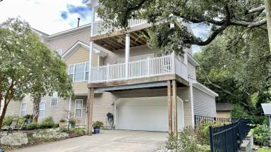 Main picture of 3708 Chesterfield Ave