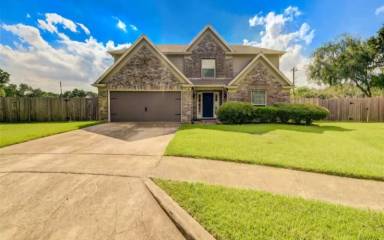 Main picture of 3904 Ivywood Dr