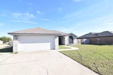 Main picture of 3600 Amanda Dr