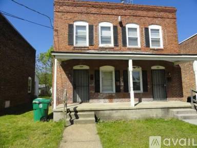Main picture of 738 Mount Airy St