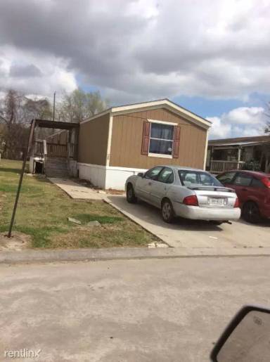 Main picture of Nueces Estates