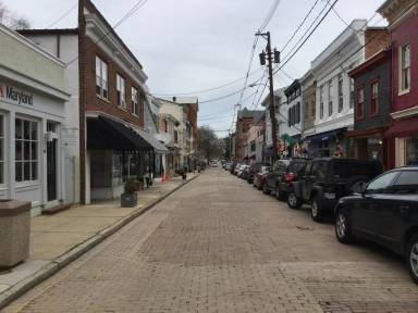 Main picture of 80 1/2 Maryland Ave