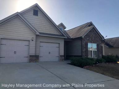 Main picture of 2711 Tara Ct